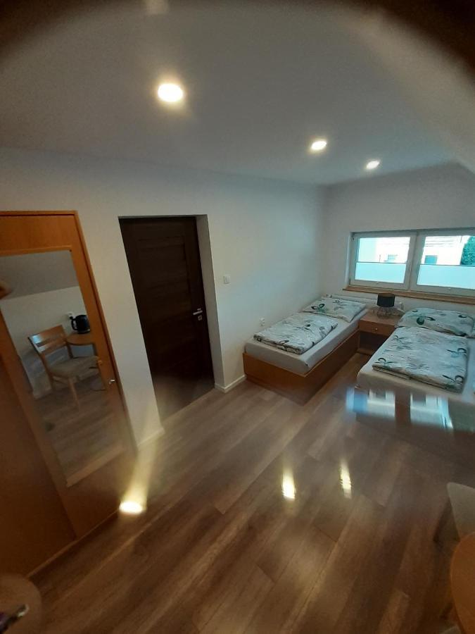 Agat Pokoje Goscinne Apartamenty Pobierowo Esterno foto