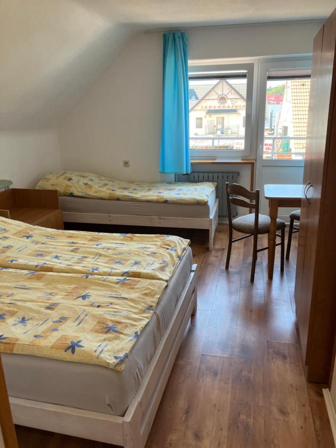 Agat Pokoje Goscinne Apartamenty Pobierowo Esterno foto