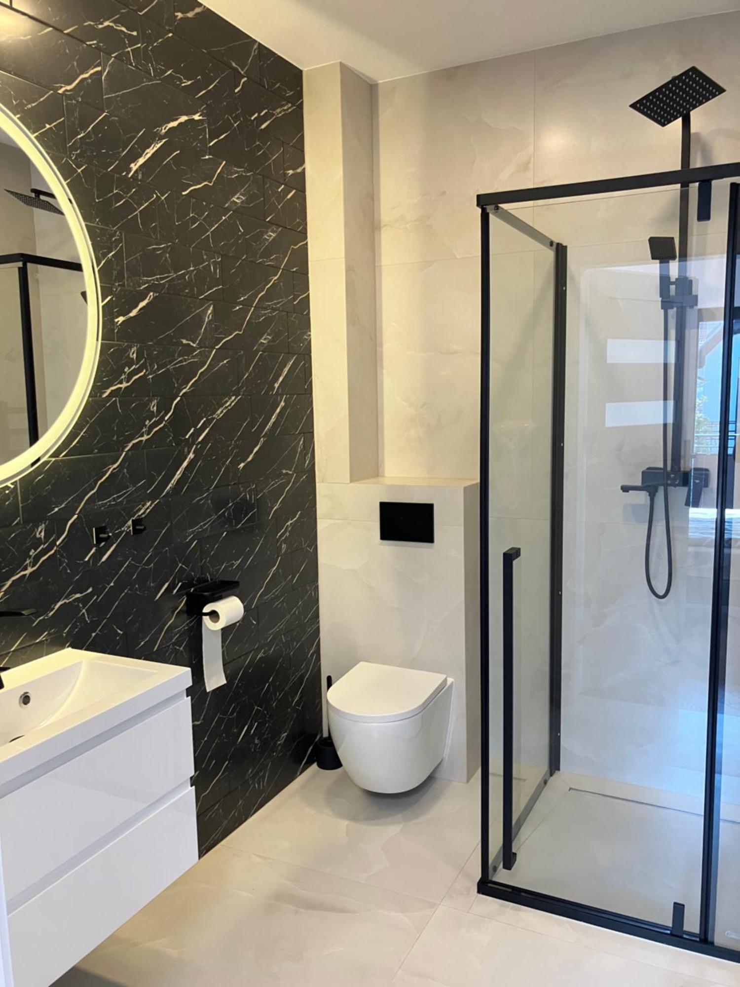 Agat Pokoje Goscinne Apartamenty Pobierowo Esterno foto